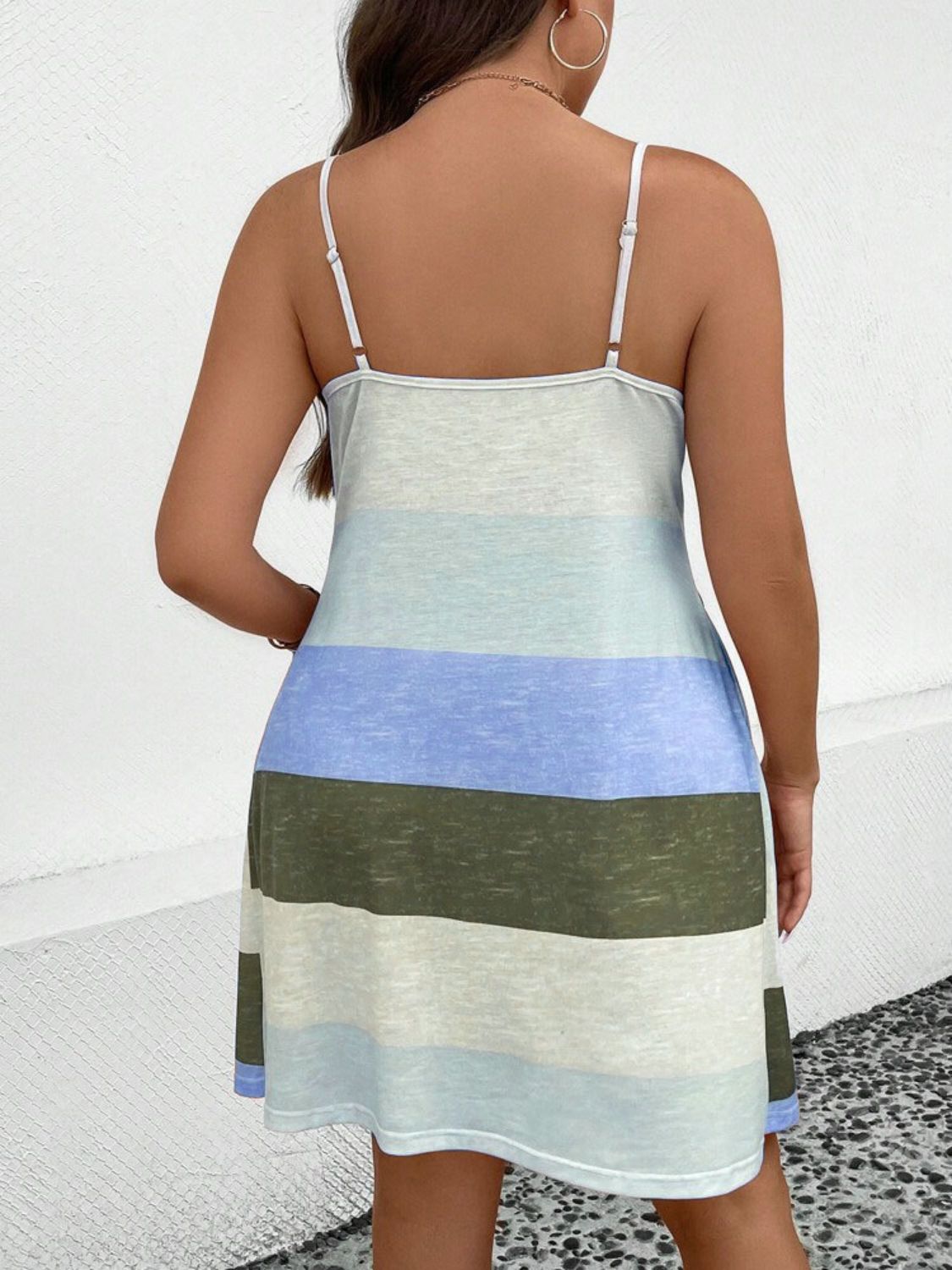 Color Block Scoop Neck Mini Dress - Oh she Rose