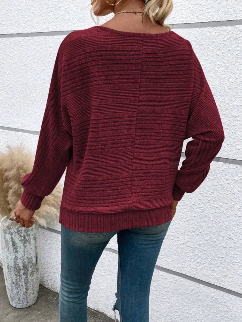 Cute and Casual Round Neck Sweater - Oh she Rose