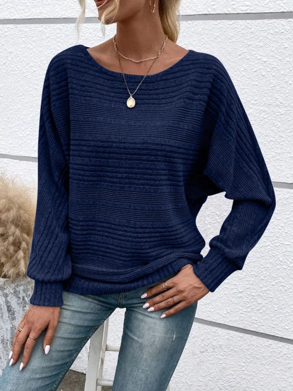 Cute and Casual Round Neck Sweater - Oh she Rose