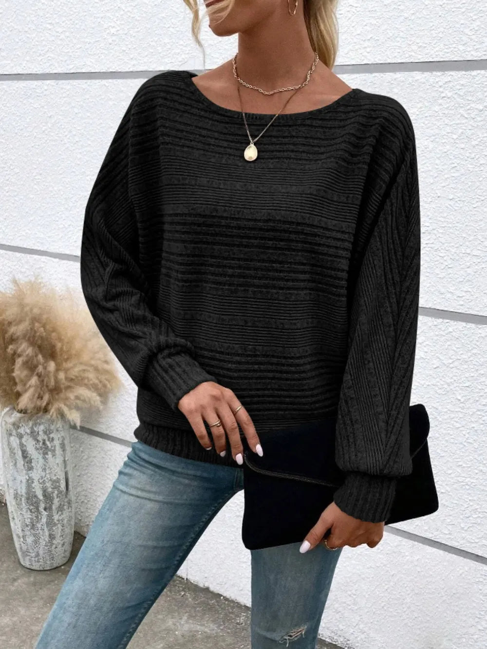 Cute and Casual Round Neck Sweater - Oh she Rose