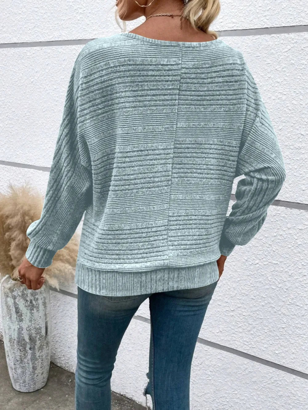 Cute and Casual Round Neck Sweater - Oh she Rose