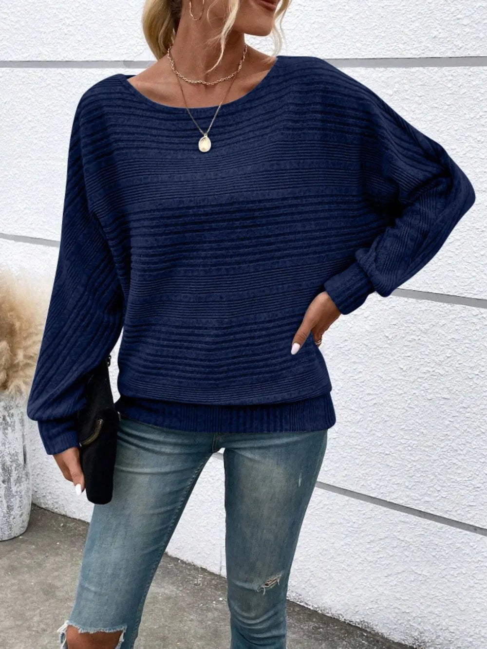 Cute and Casual Round Neck Sweater - Oh she Rose