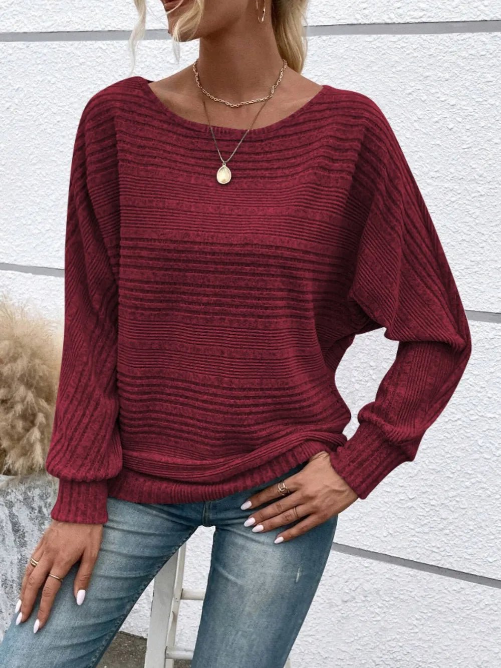 Cute and Casual Round Neck Sweater - Oh she Rose