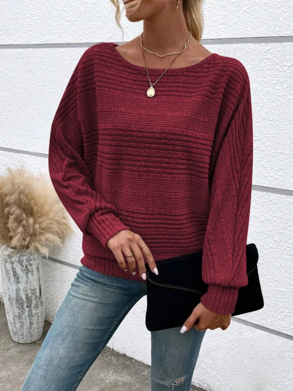 Cute and Casual Round Neck Sweater - Oh she Rose