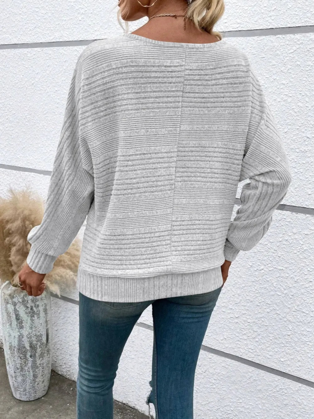 Cute and Casual Round Neck Sweater - Oh she Rose