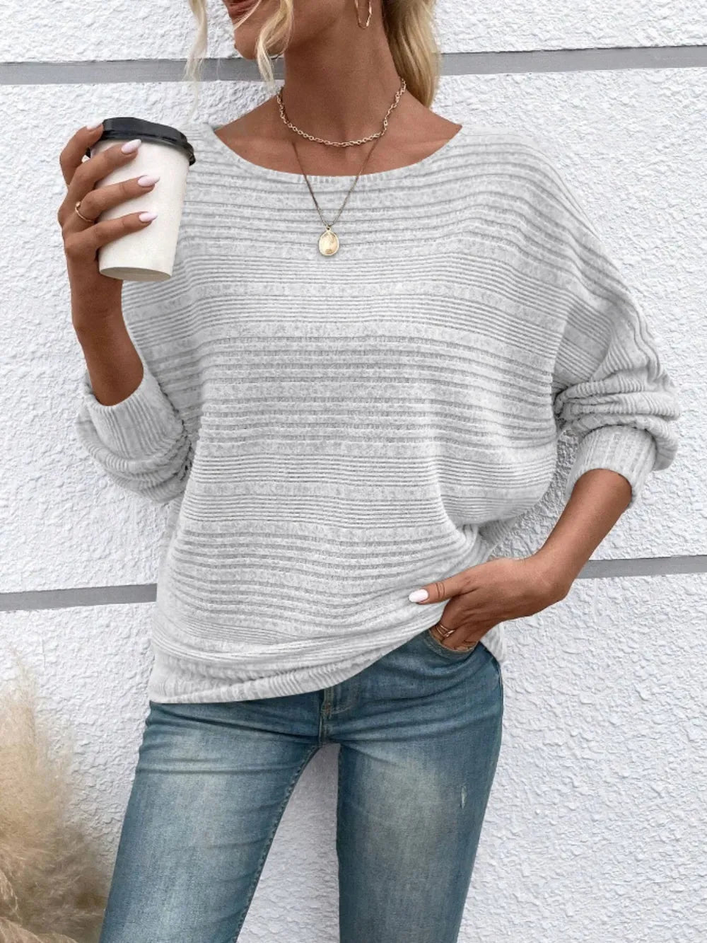 Cute and Casual Round Neck Sweater - Oh she Rose