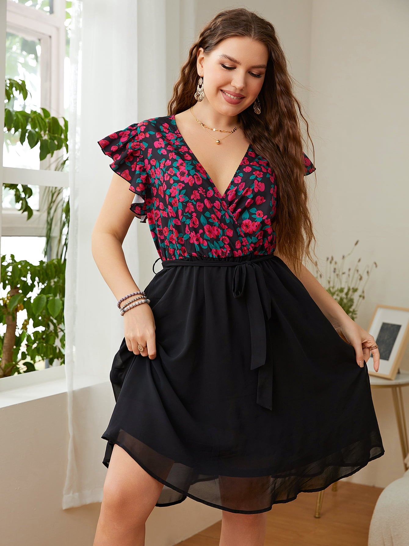 Get it, Girl Flutter Sleeve Dress - Oh she Rose