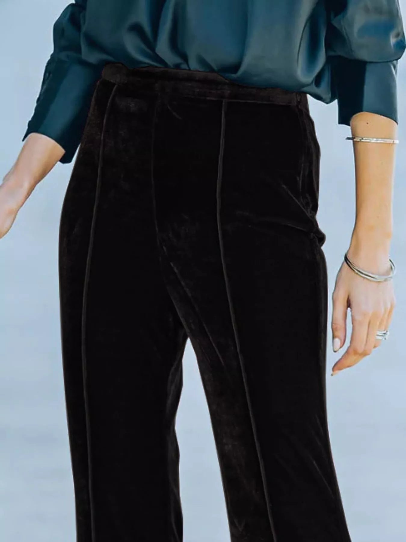 High - Waisted Wide Leg Velvet Pants - Oh she Rose