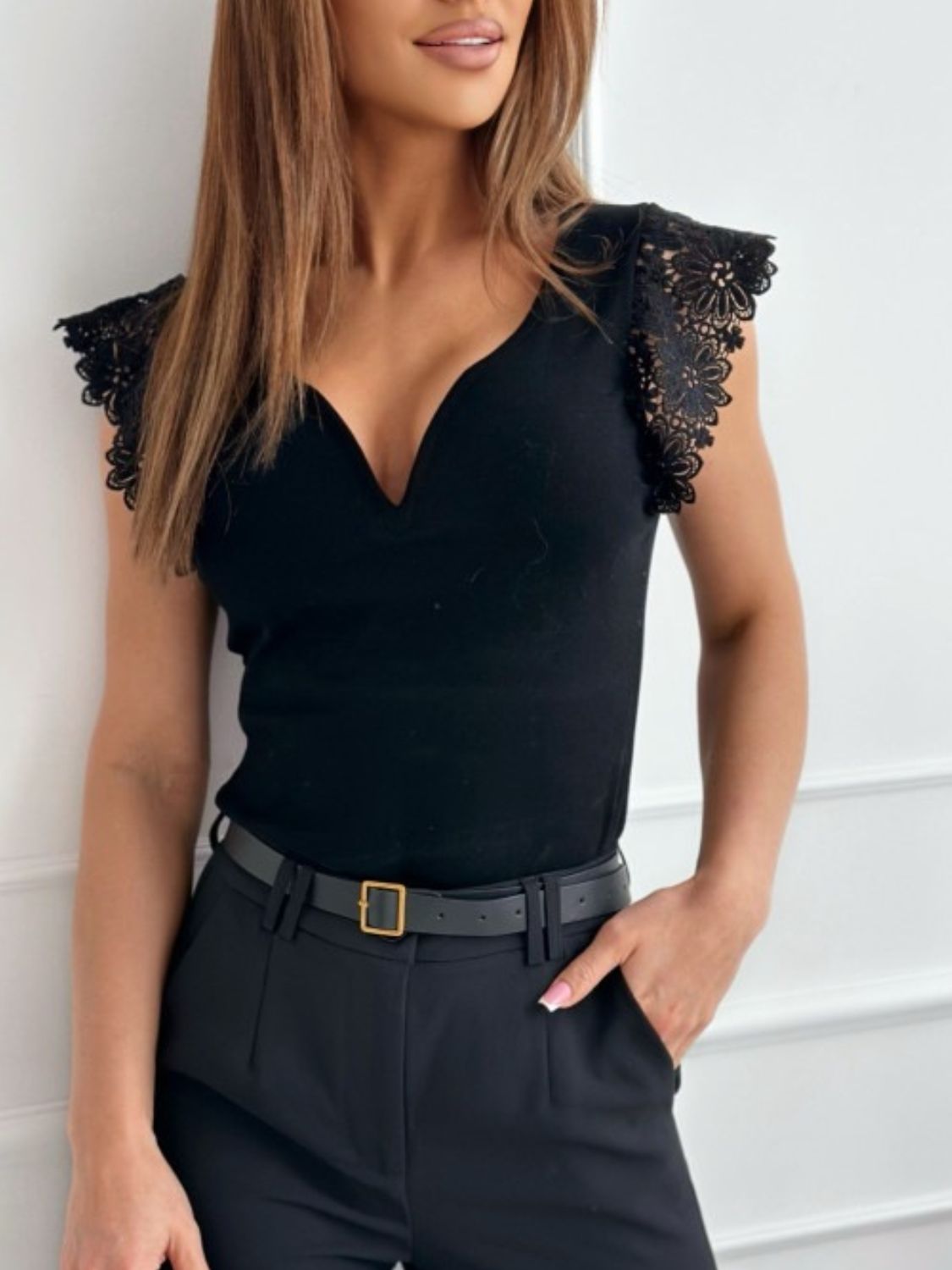 Lace Detail Sweetheart Neck Cap Sleeve T-Shirt - Oh she Rose