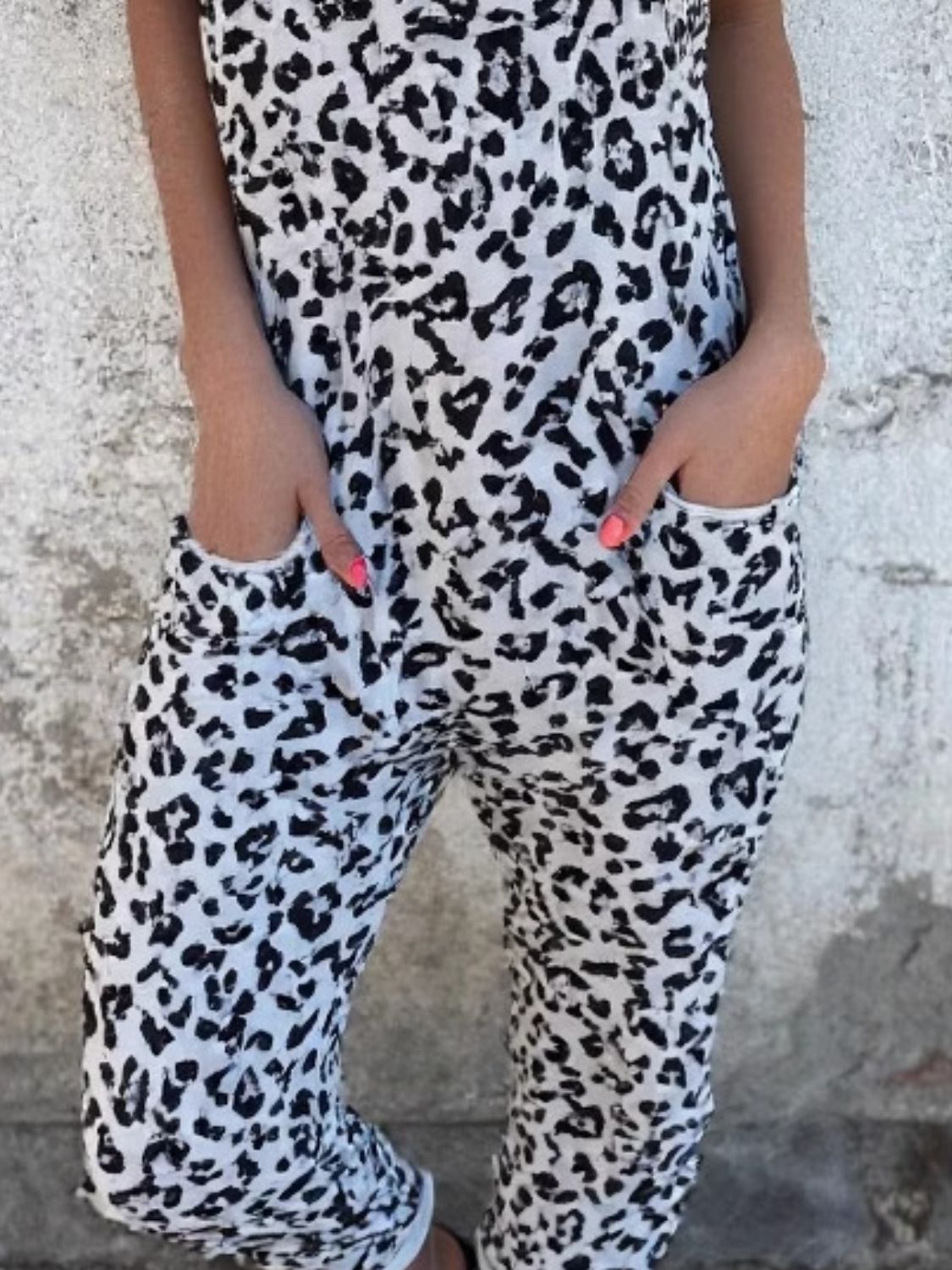 Leopard Sleeveless Jumpsuit with Pockets - Oh she Rose