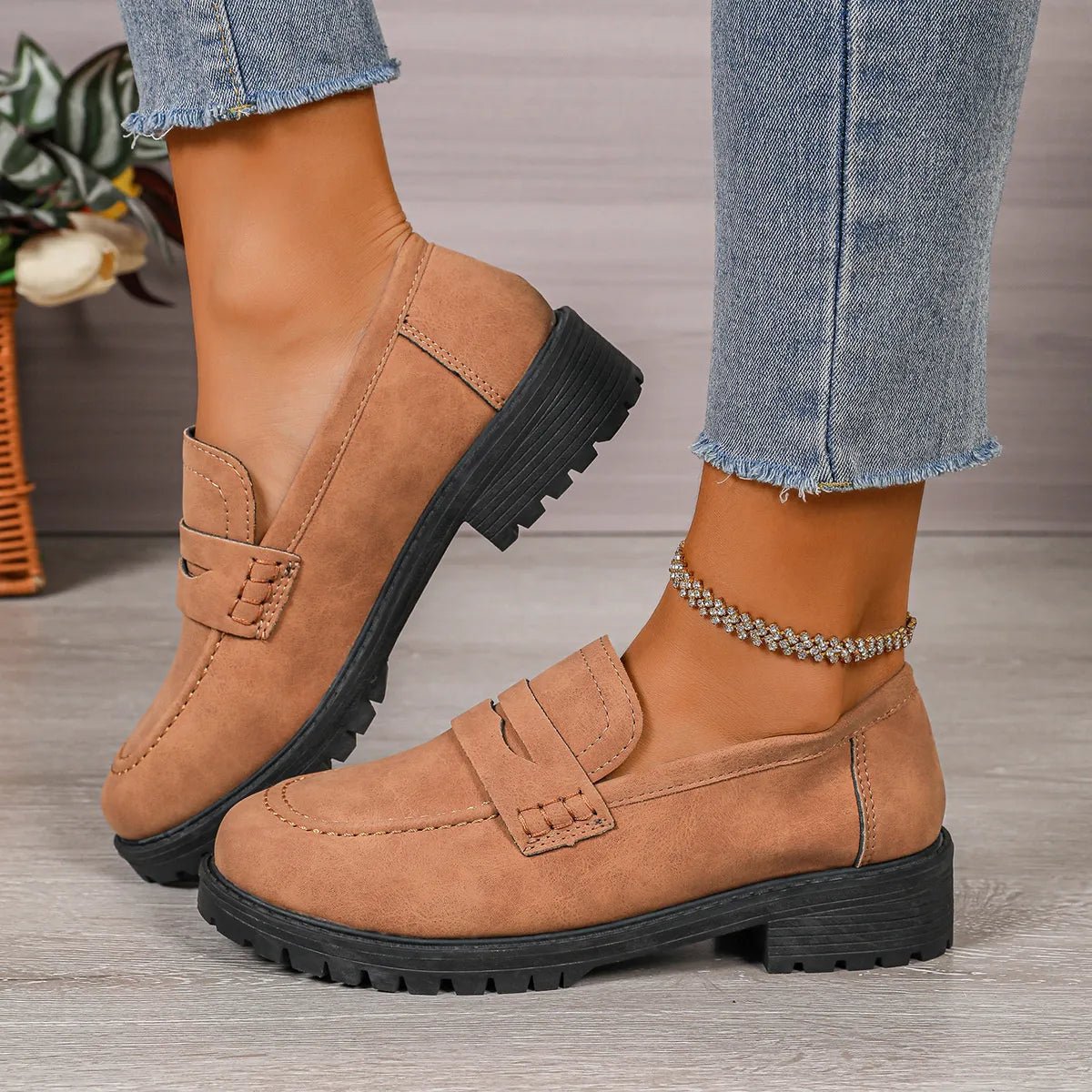 Round Toe Block Heels Loafers - Oh she Rose