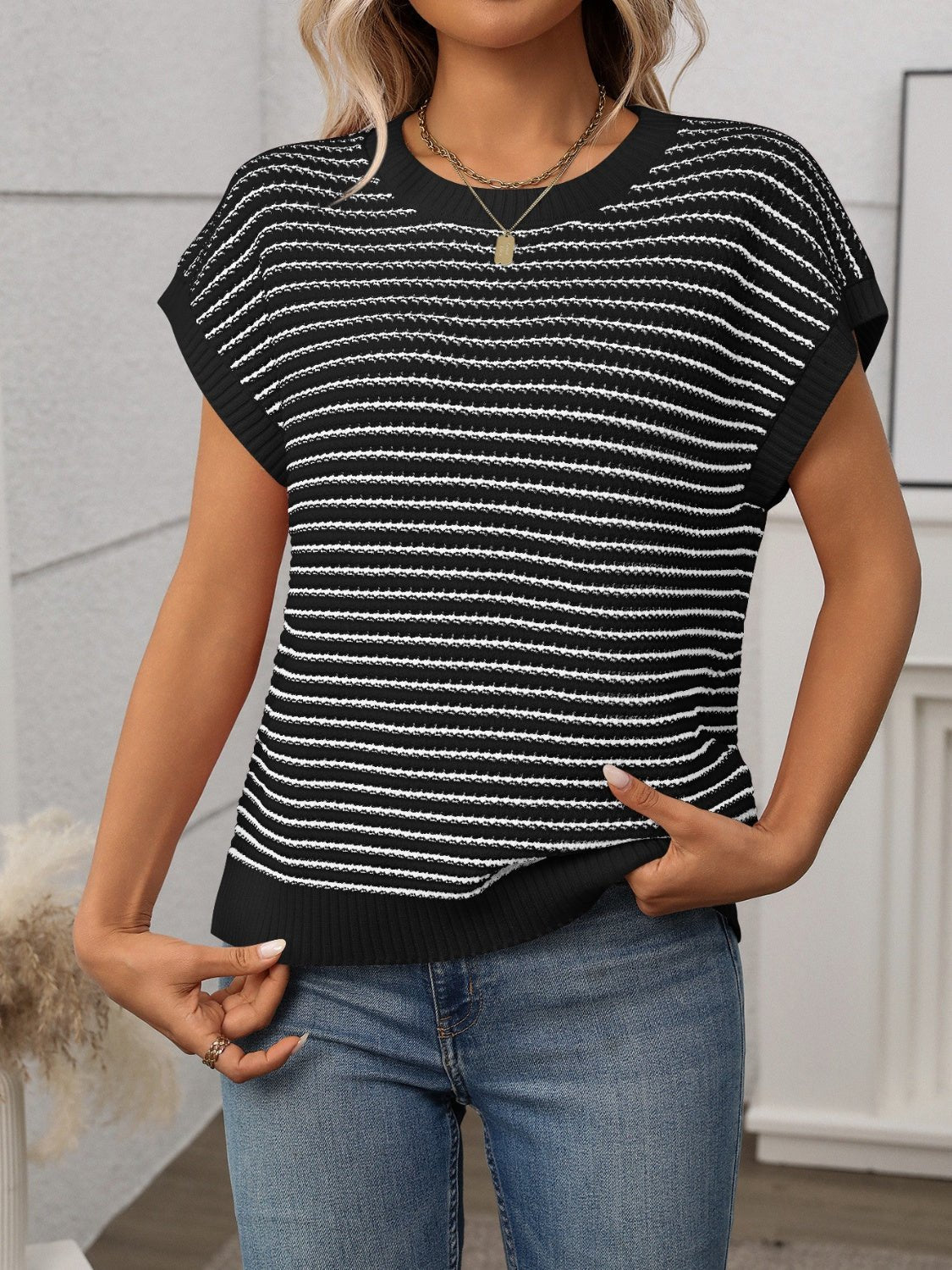 Striped Round Neck Short Sleeve Knit Top - Oh she Rose