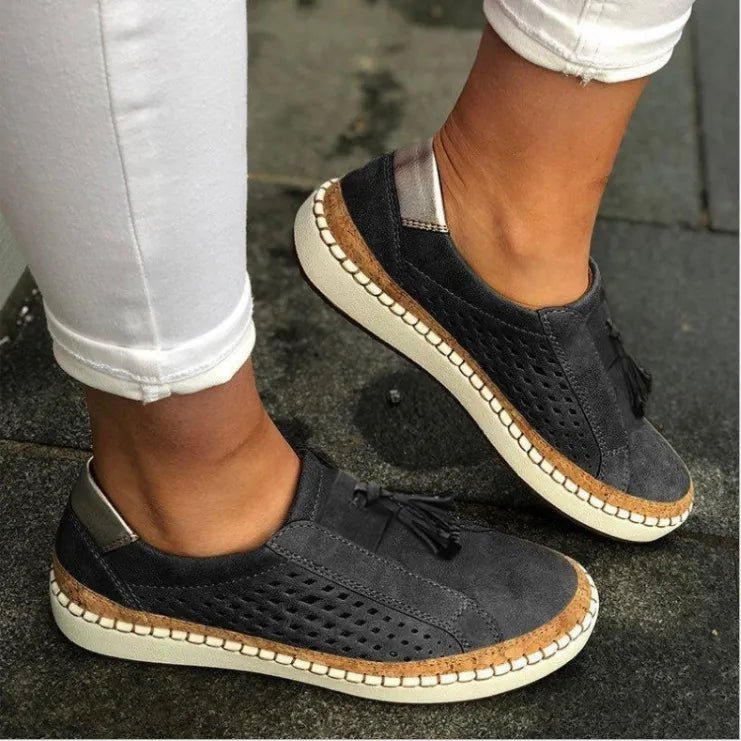 Tassel Round Toe Loafers - Oh she Rose