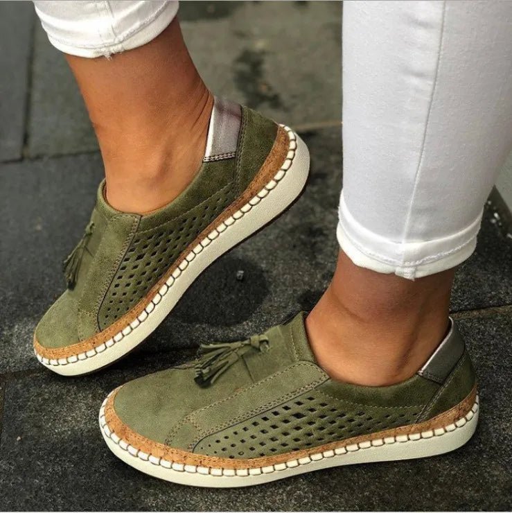 Tassel Round Toe Loafers - Oh she Rose