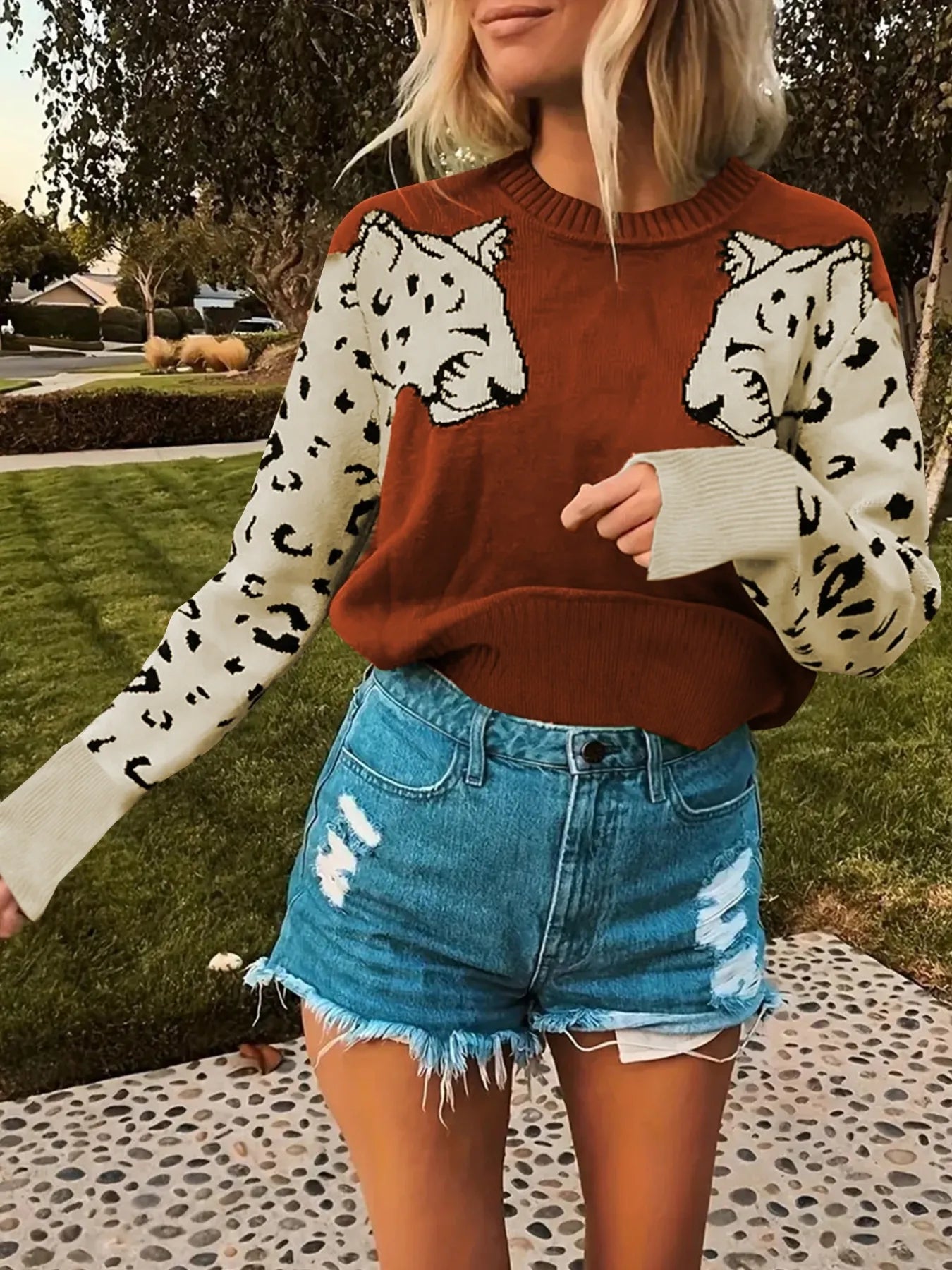 The Cats Meow Round Neck Sweater - Oh she Rose