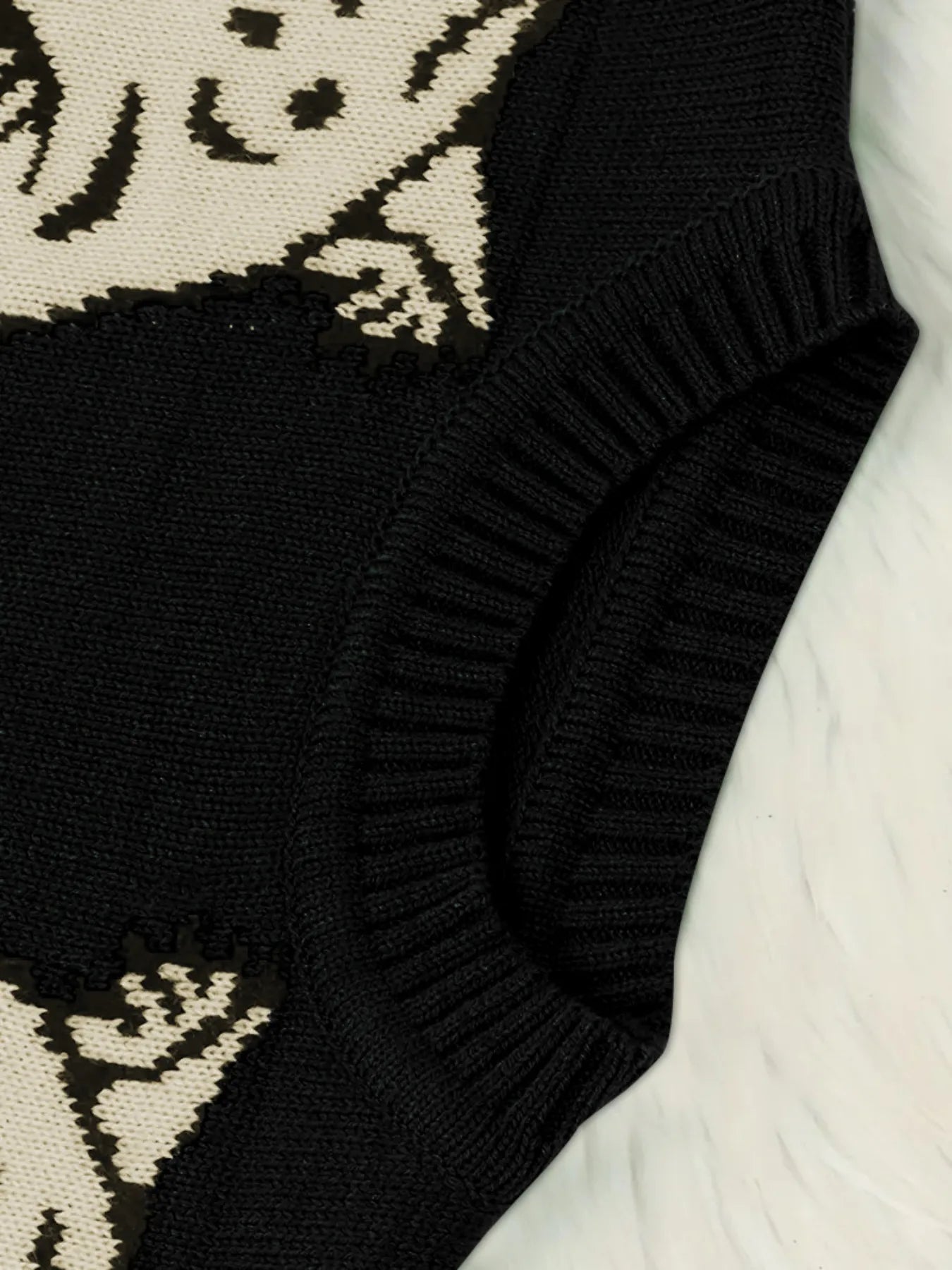 The Cats Meow Round Neck Sweater - Oh she Rose