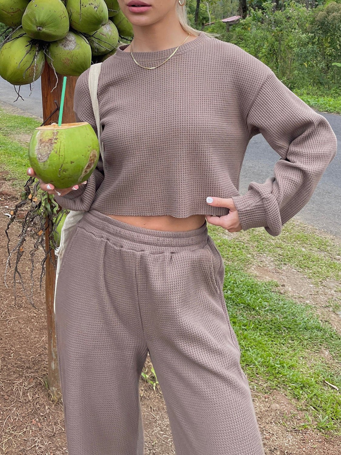 Waffle - Knit Round Neck Top and Pants Set - Oh she Rose