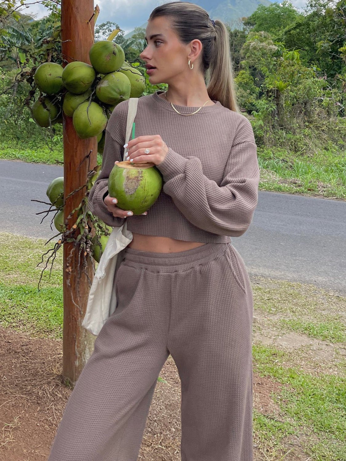 Waffle - Knit Round Neck Top and Pants Set - Oh she Rose