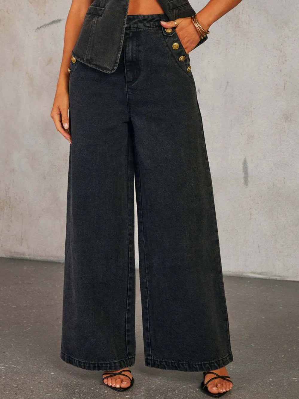 Button Up Wide Leg Jeans - Oh she Rose