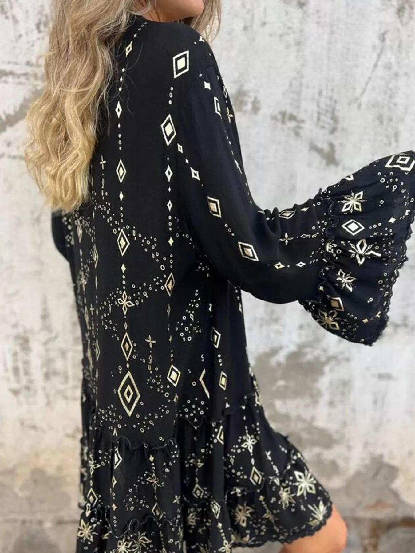 Witchy Woman Ruffle Sleeve Dress - Oh she Rose